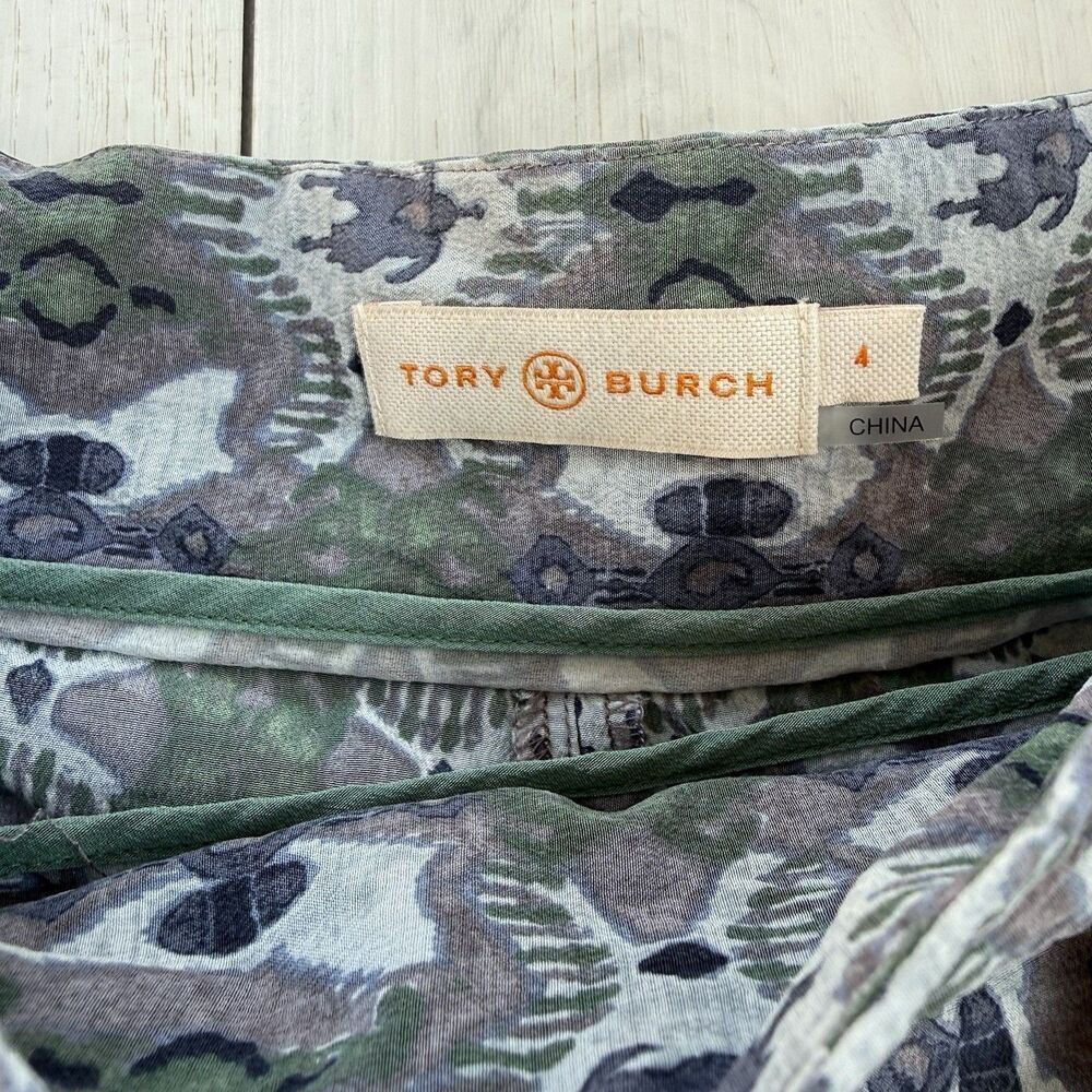 Tory Burch Merin Print Silk Shorts in Bedford Gray Womens Size 4 - Picture 5 of 13